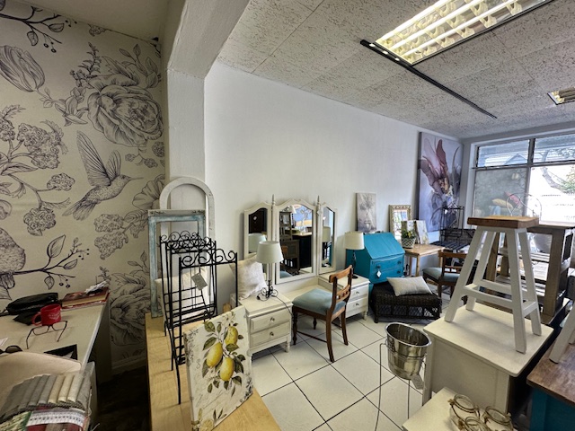 To Let commercial Property for Rent in Plumstead Western Cape